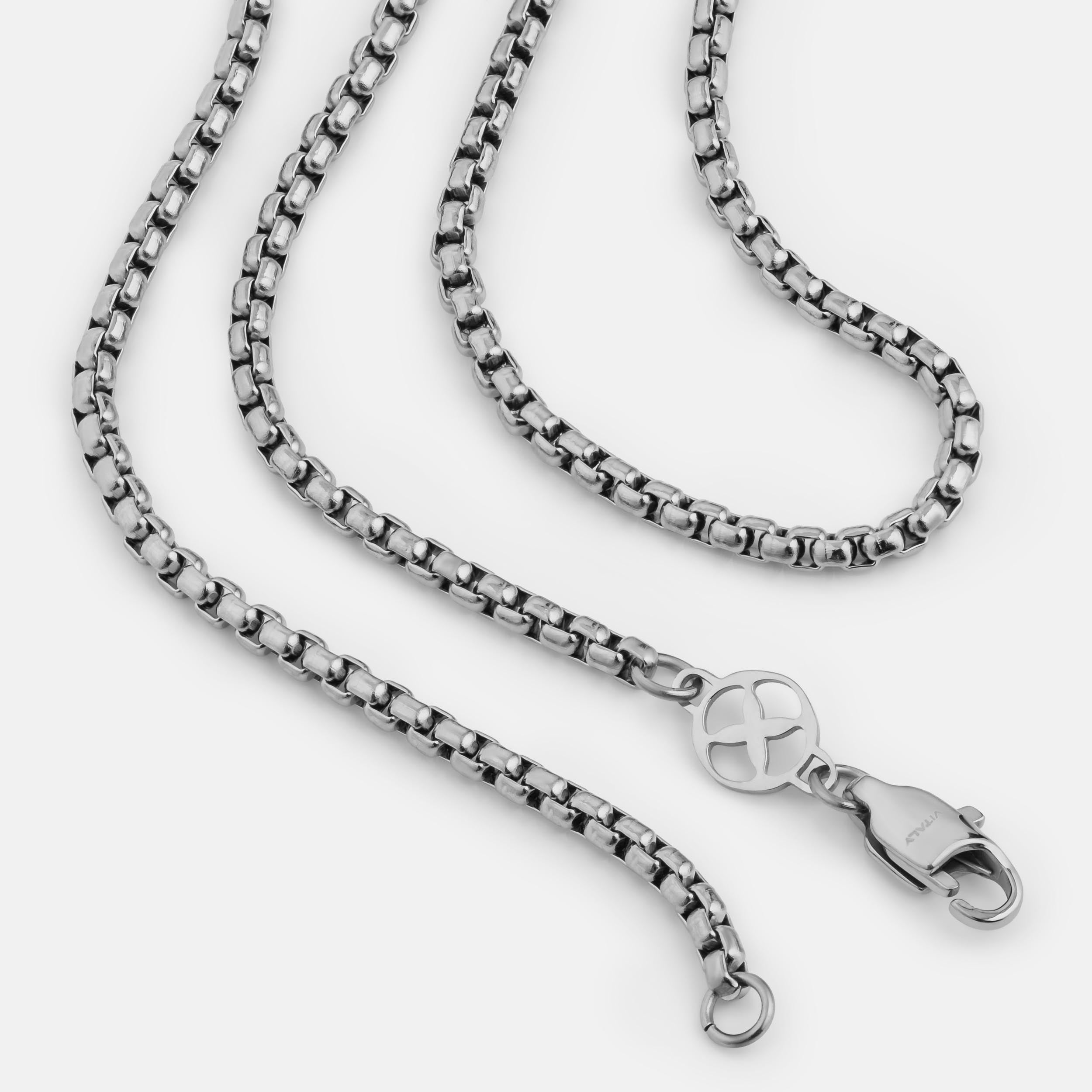 Round box chain on sale necklace